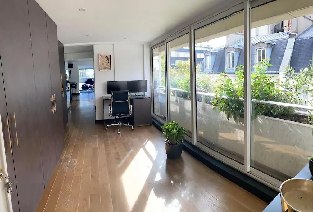 Apartament Duplex Familial Tour Eiffel
